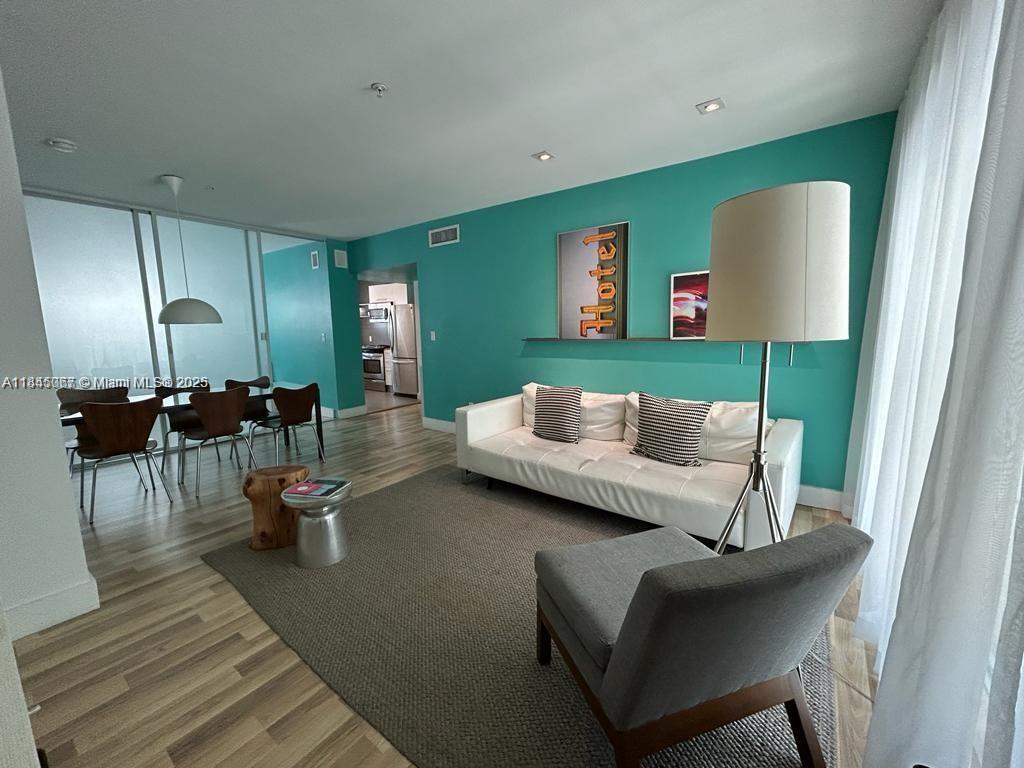 1818 MERIDIAN HOUSE CONDO - Residential