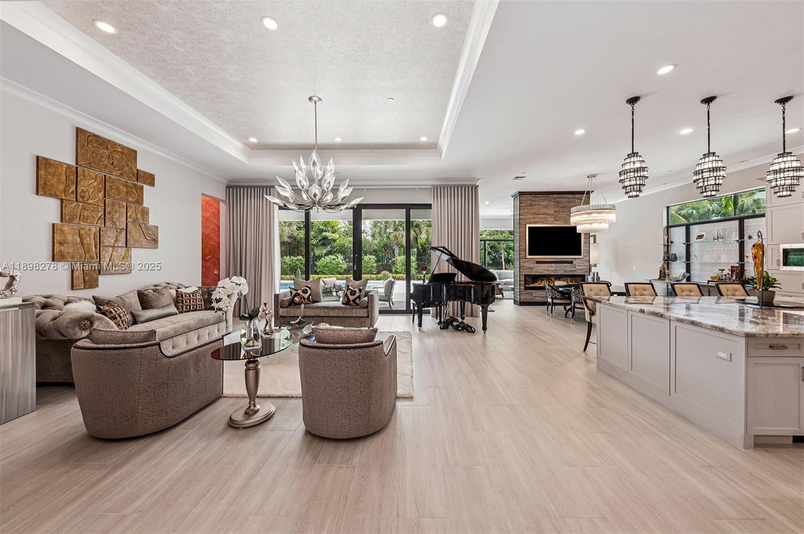 9228 Coral Isles Cir