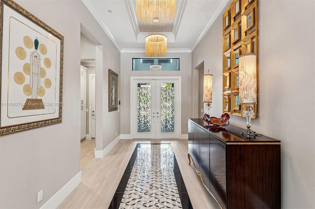 Photo of 9228 Coral Isles Cir, Palm Beach Gardens, FL 33412 (MLS # A11898278)