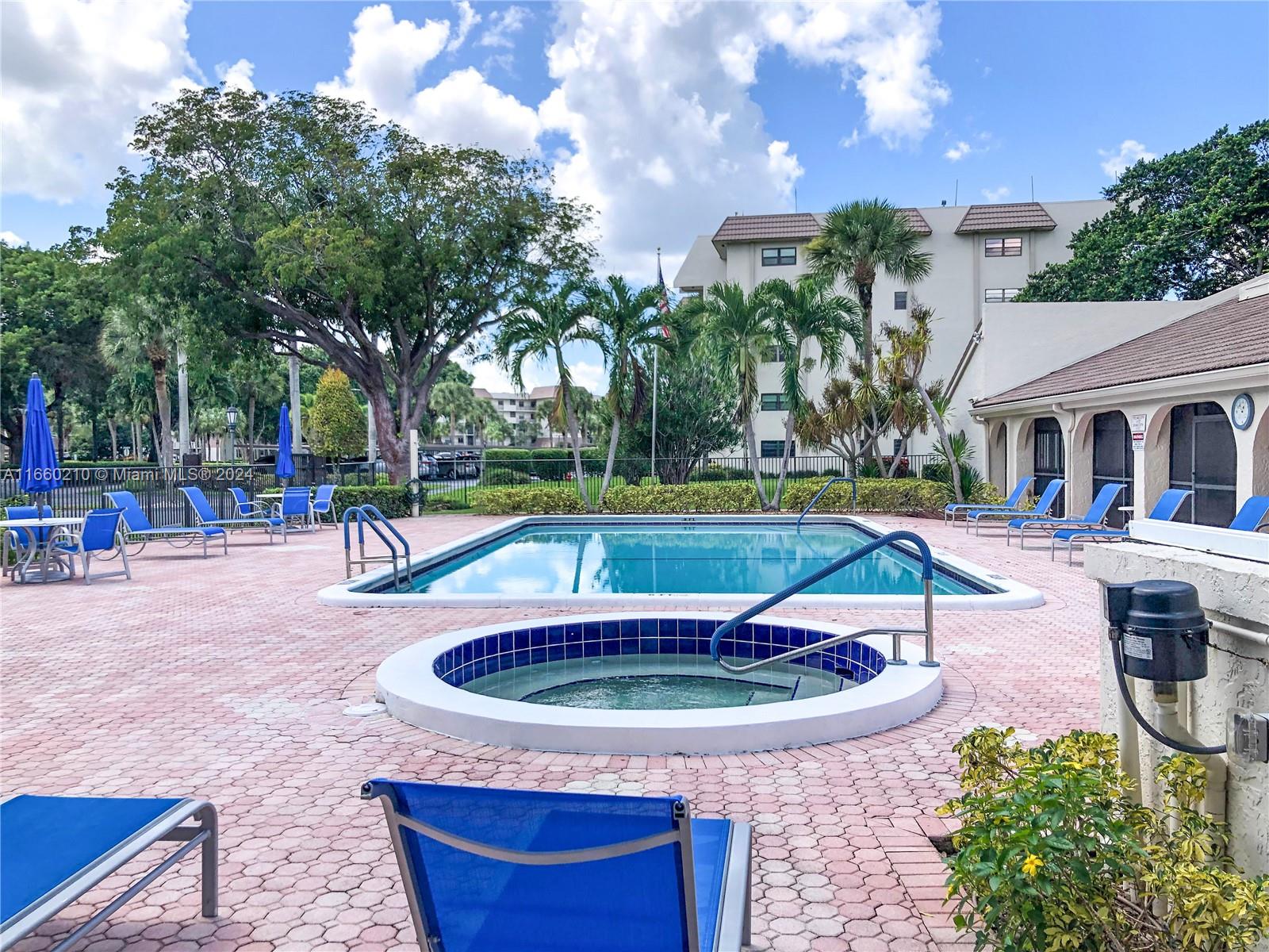 PATIOS OF BOCA BARWOOD CO - Residential