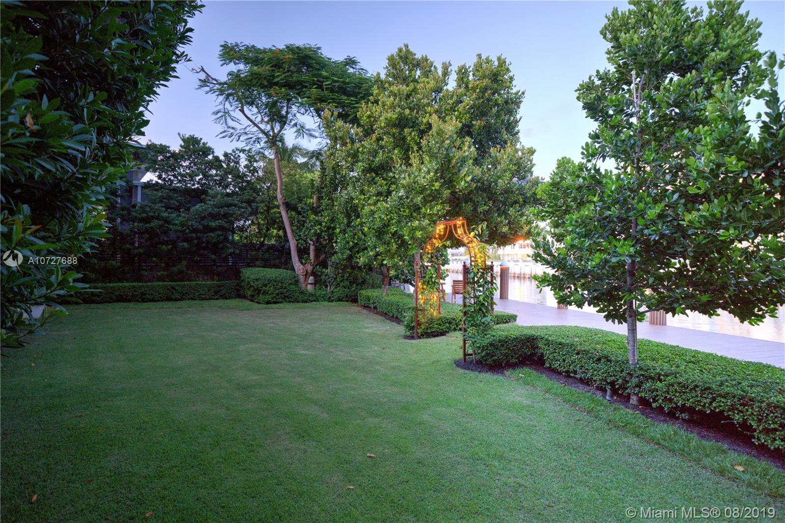 FLAMINGO TERRACE SUB - Residential