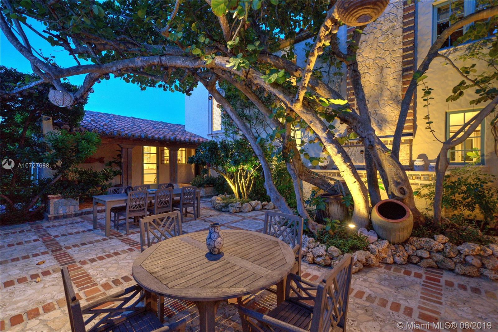 FLAMINGO TERRACE SUB - Residential