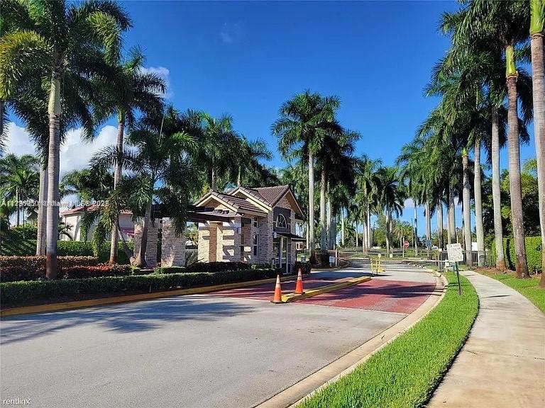 WEST PARK-WEST PARCEL - Residential