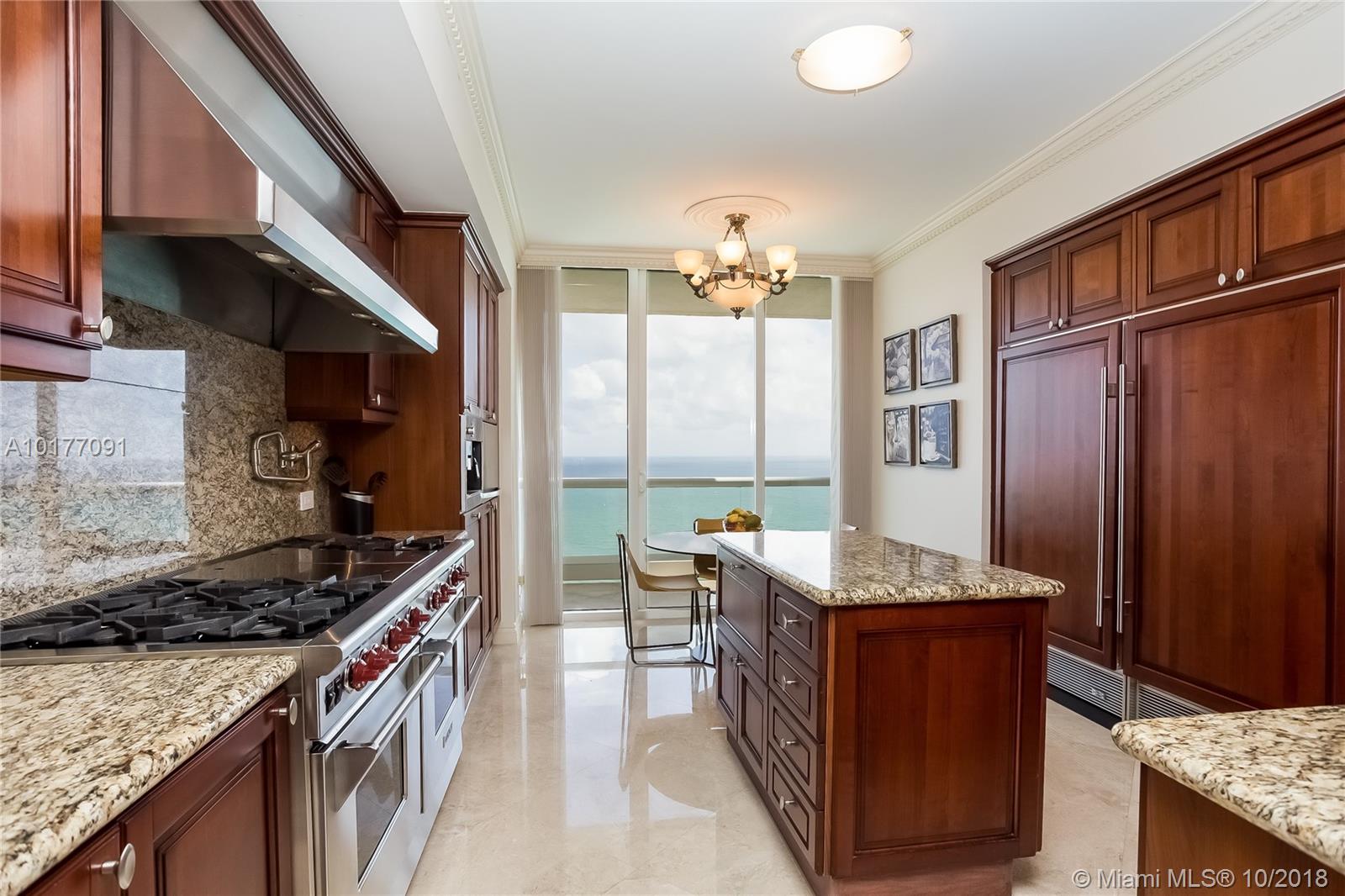 Acqualina - Residential