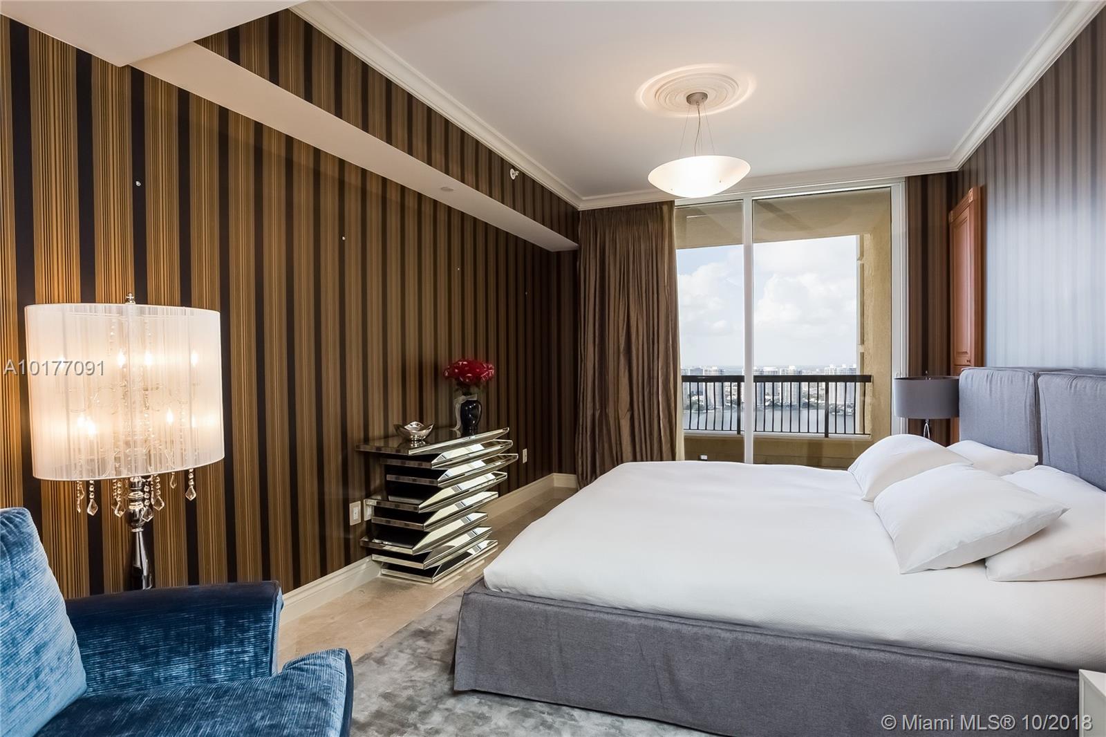 Acqualina - Residential