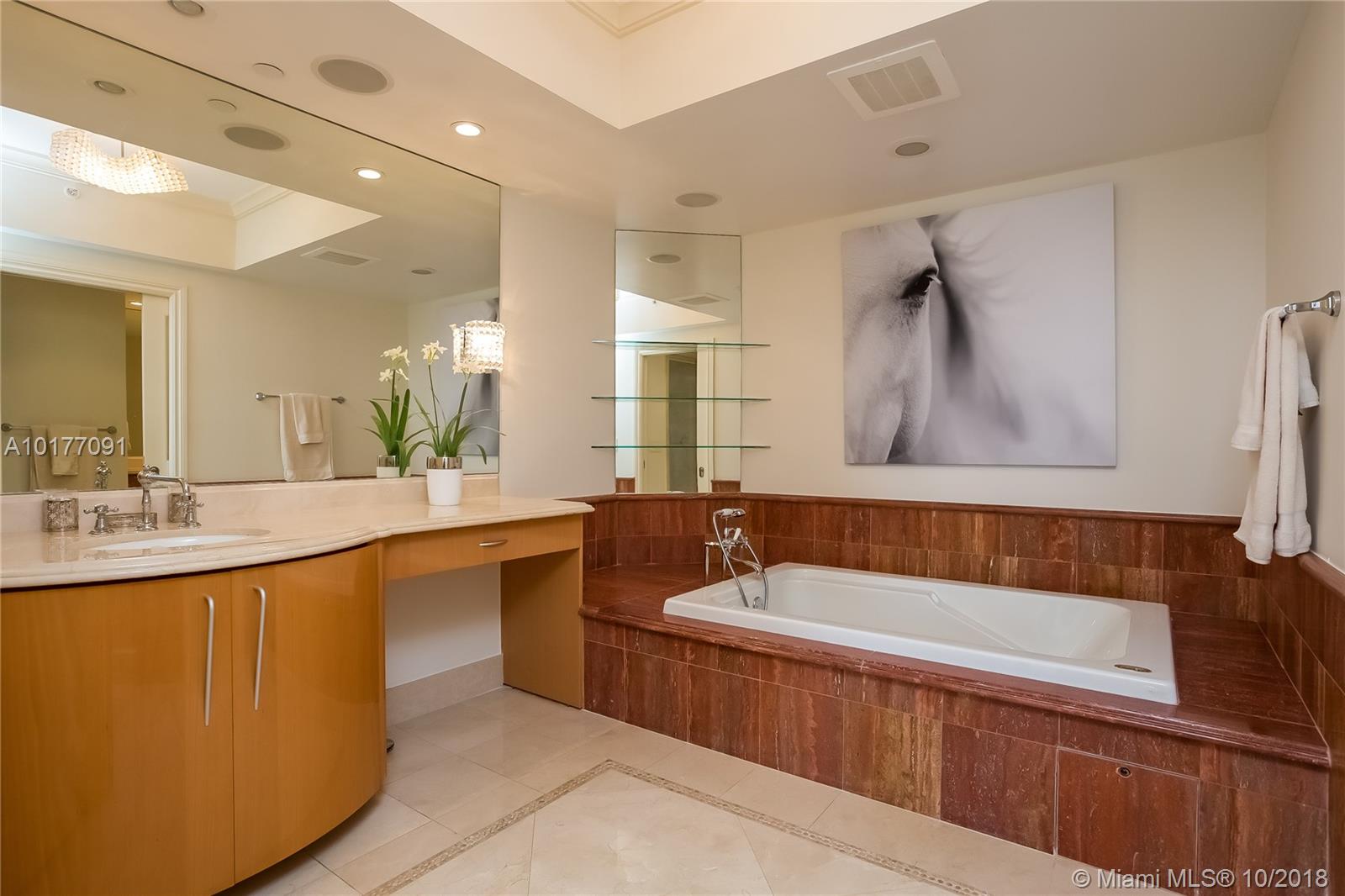 Acqualina - Residential