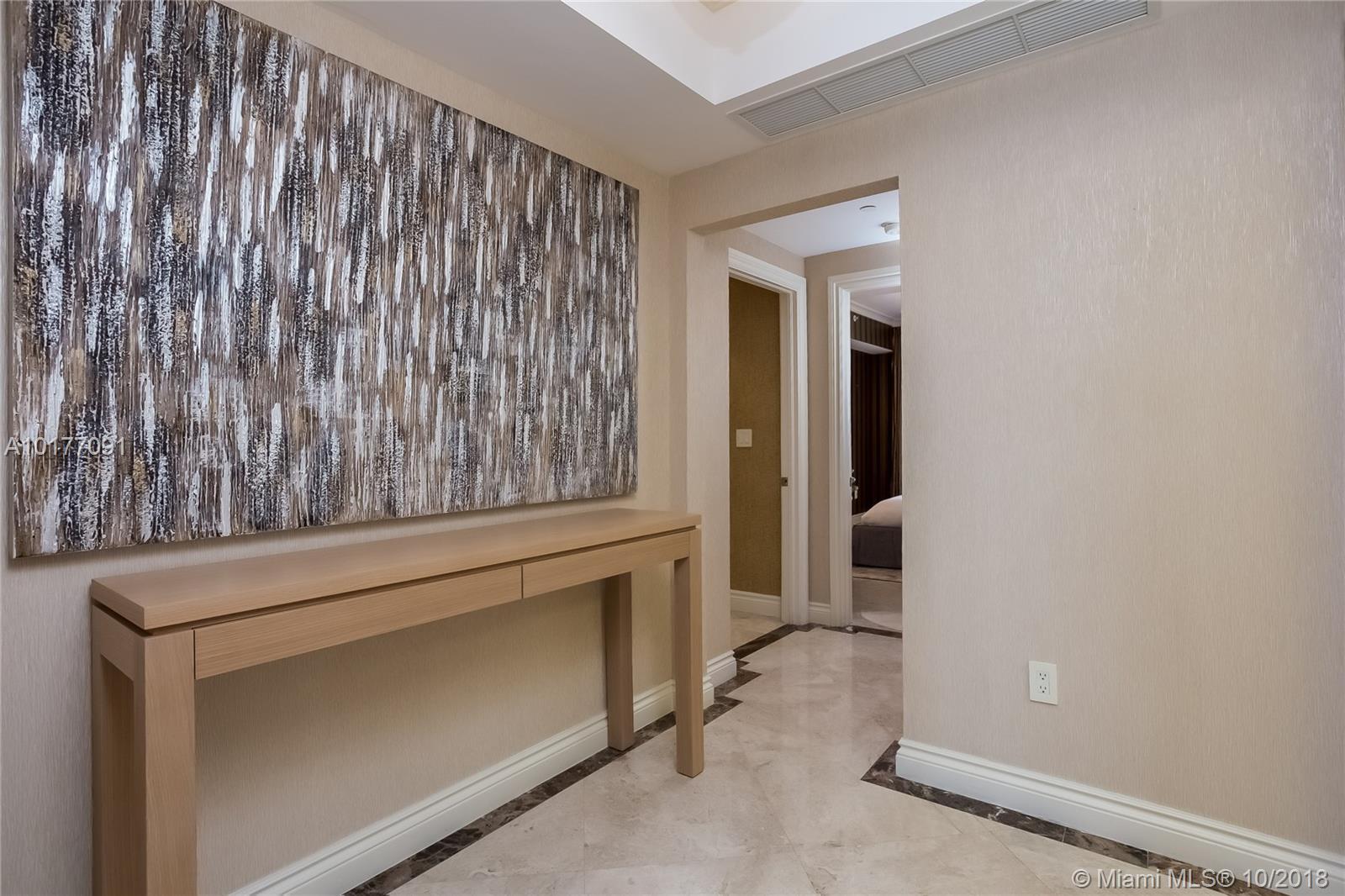 Acqualina - Residential