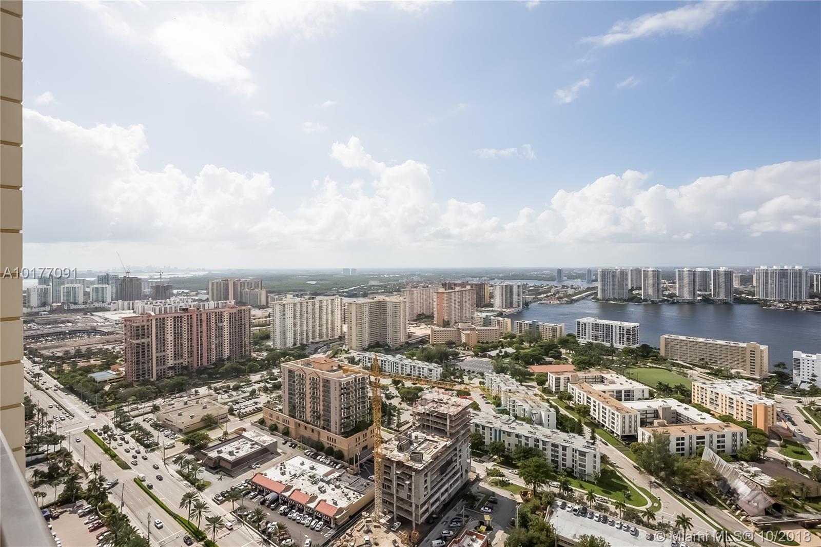 Acqualina - Residential