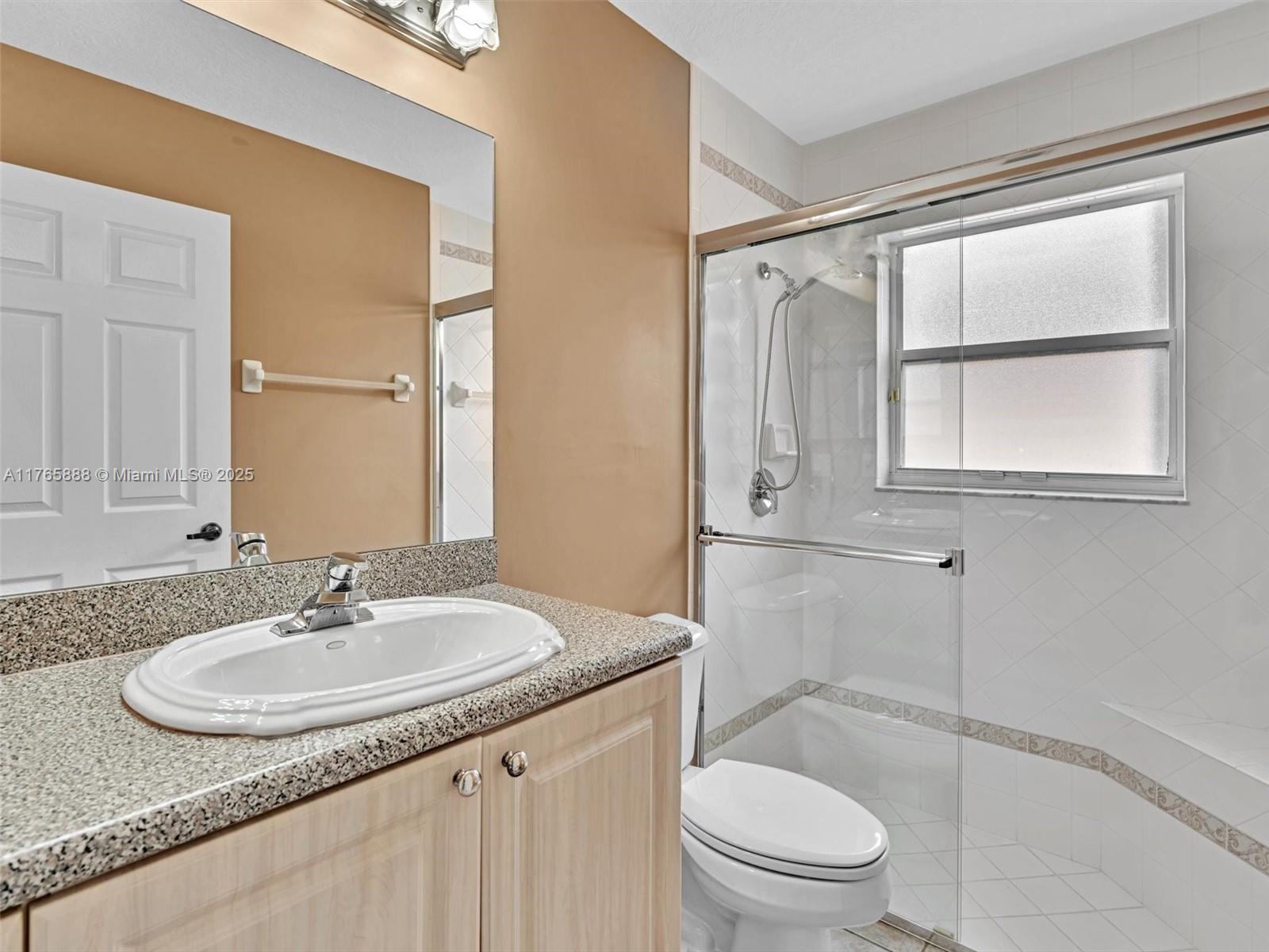 HUNTINGTON WALK 2 - Residential Lease