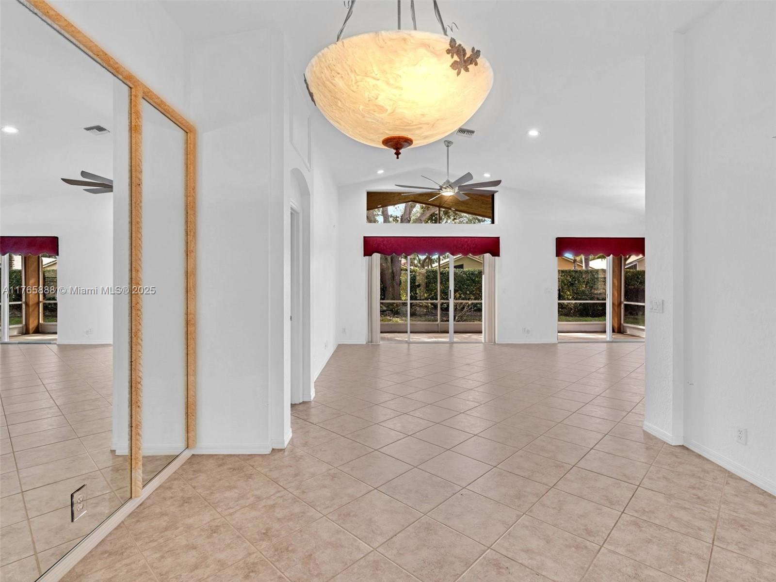 HUNTINGTON WALK 2 - Residential Lease