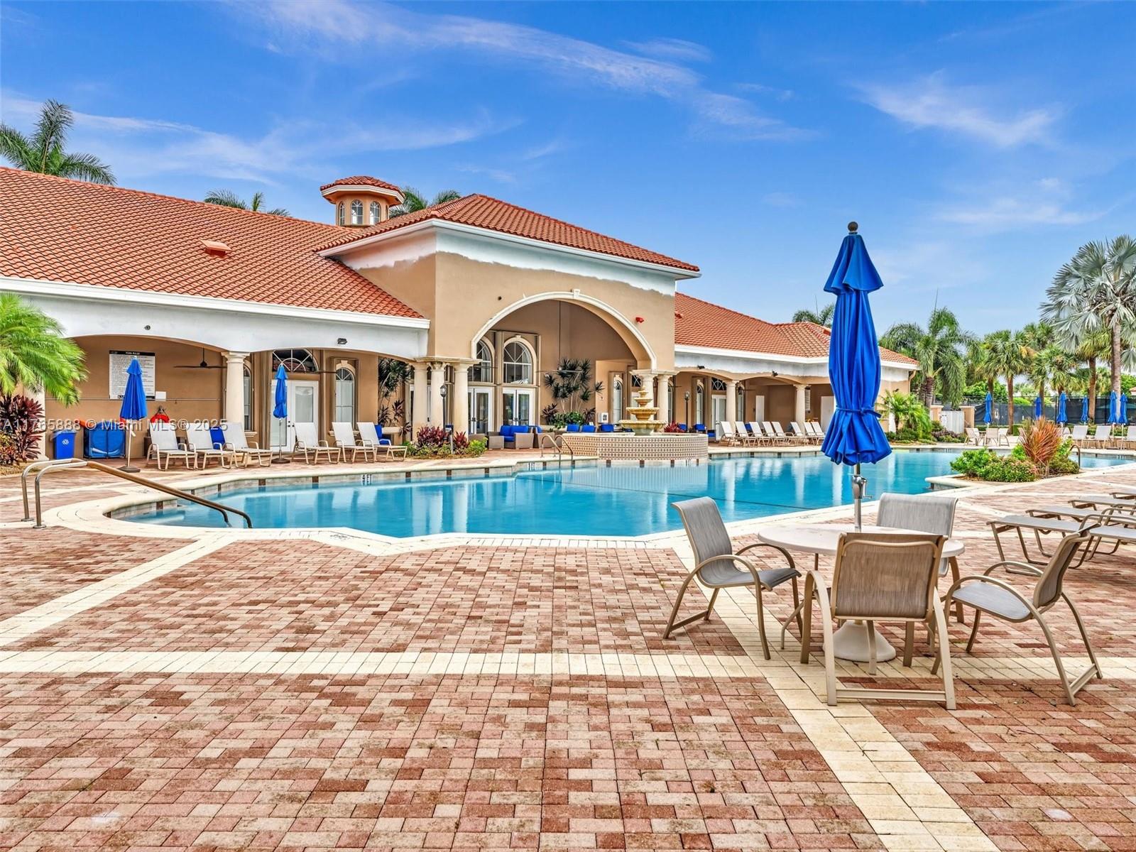 HUNTINGTON WALK 2 - Residential Lease