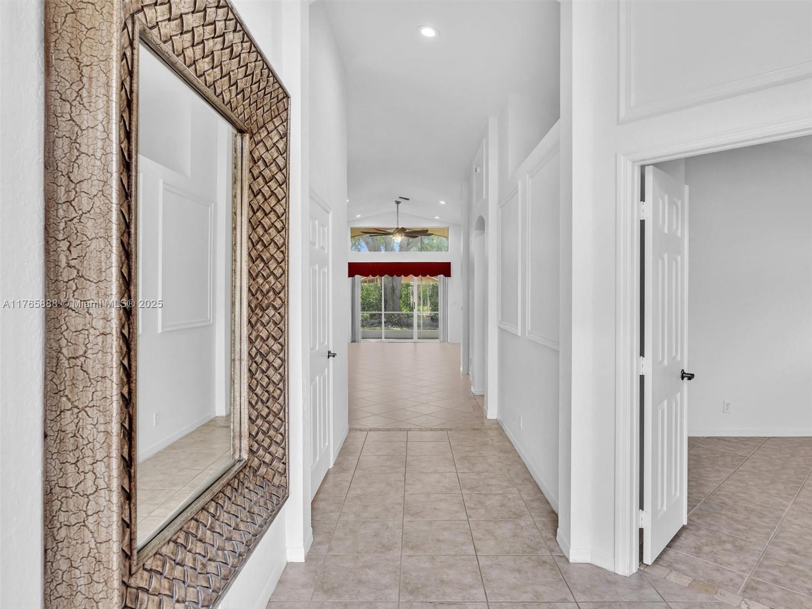 HUNTINGTON WALK 2 - Residential Lease