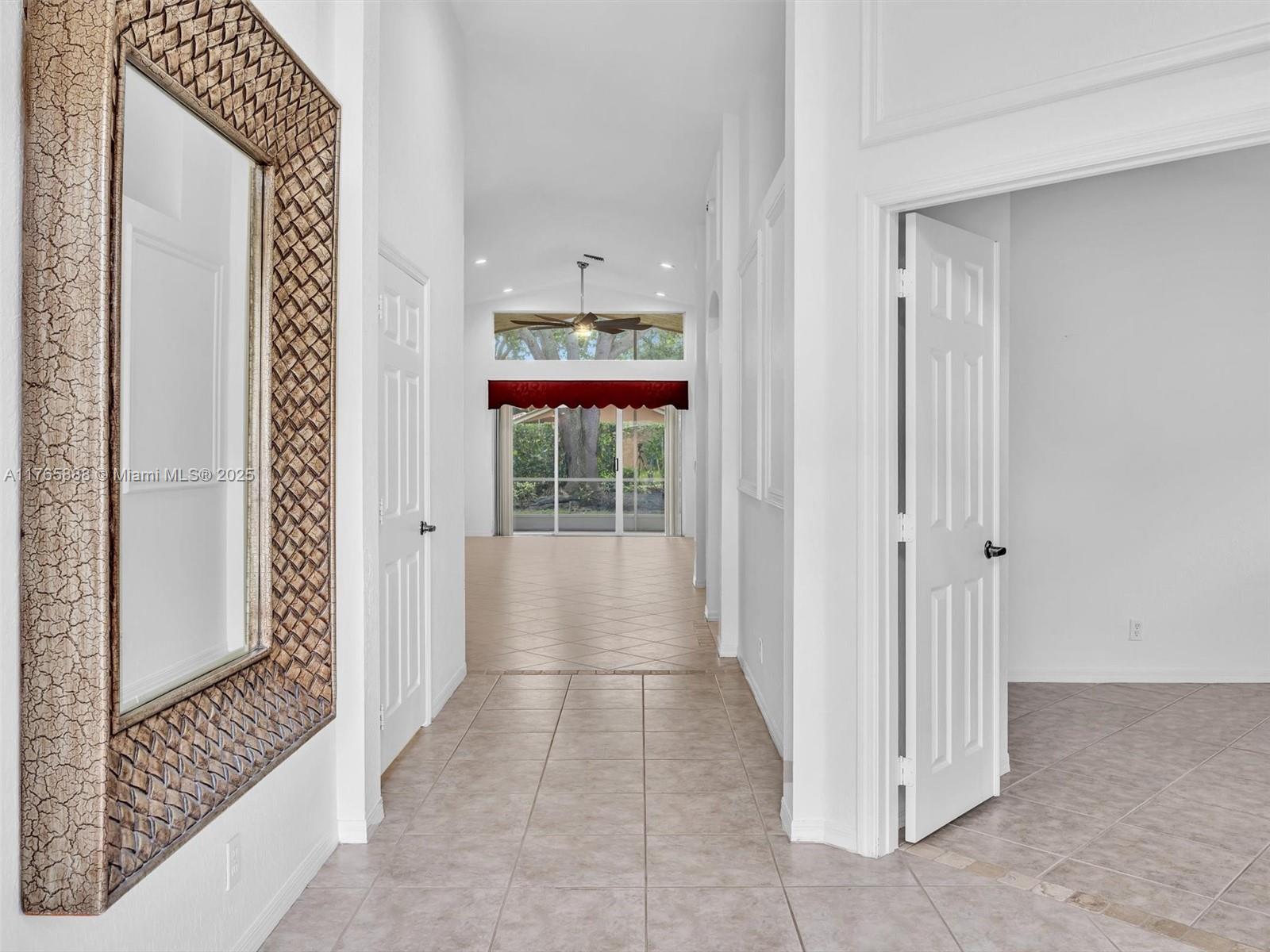 HUNTINGTON WALK 2 - Residential Lease
