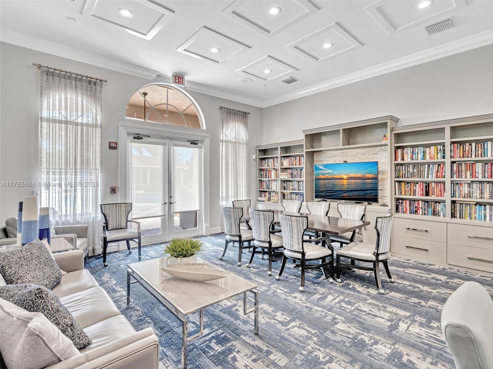 HUNTINGTON WALK 2 - Residential Lease