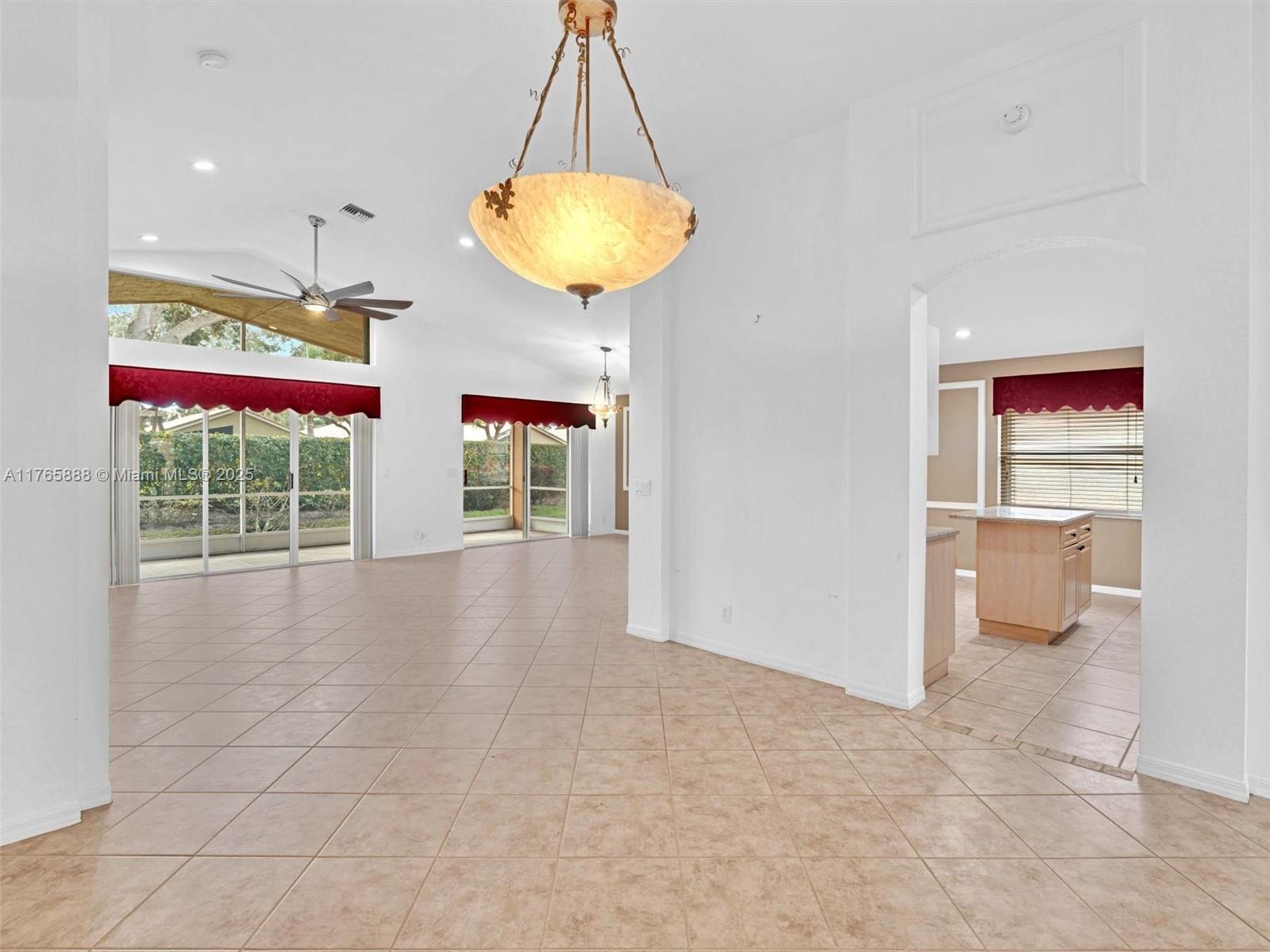 HUNTINGTON WALK 2 - Residential Lease