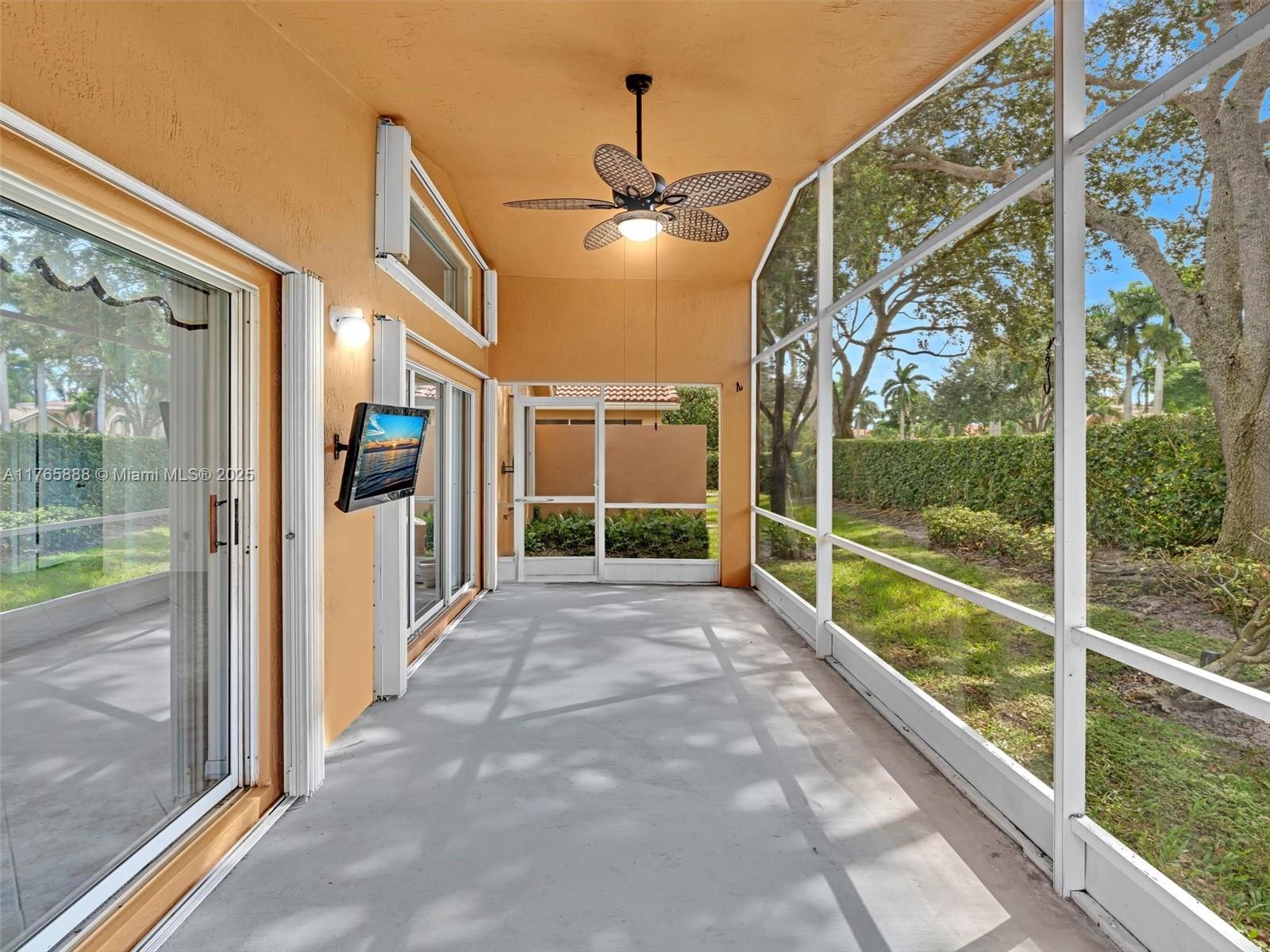 HUNTINGTON WALK 2 - Residential Lease