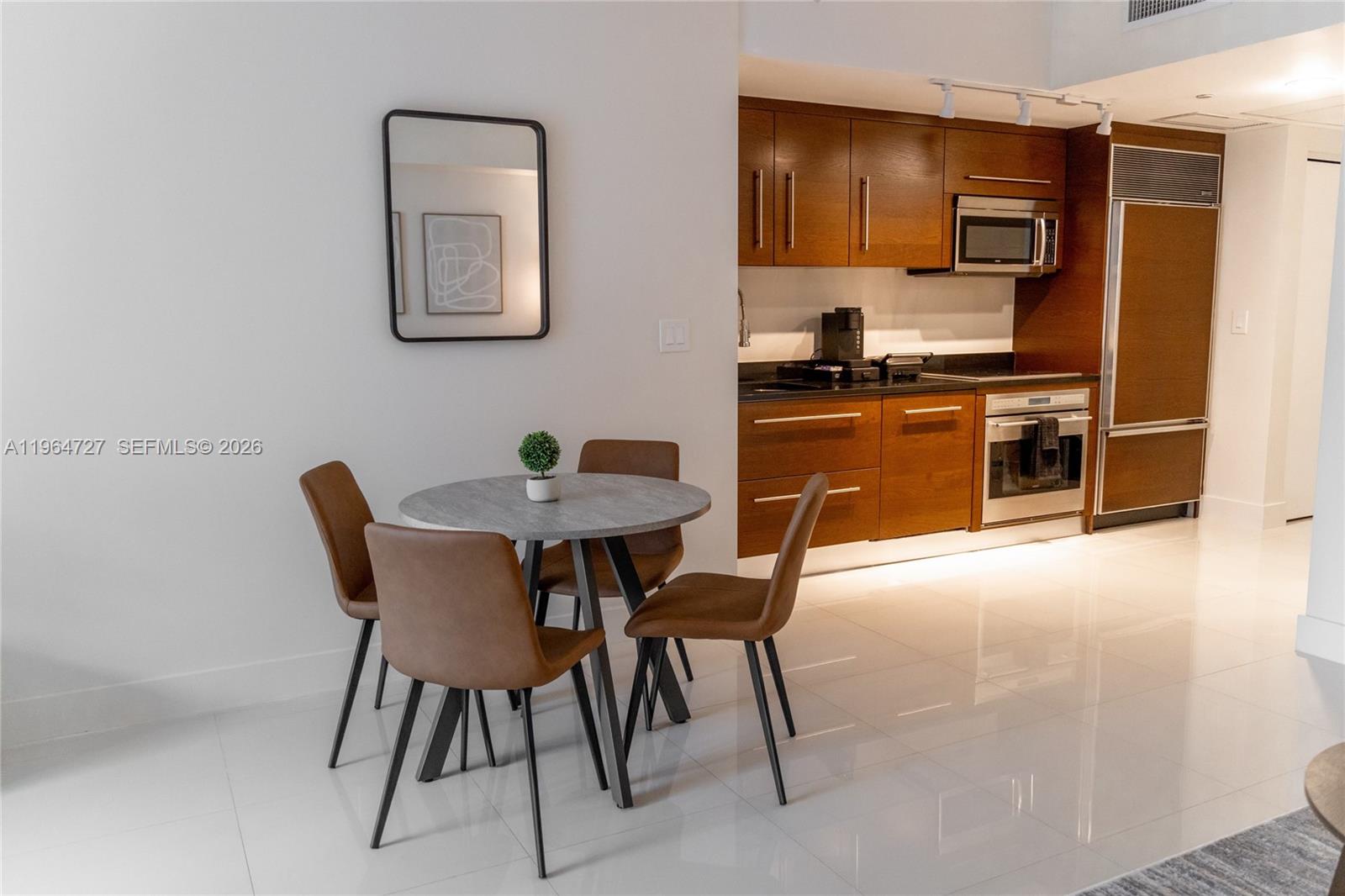 ICONBRICKELL CONDO NO 1 - Residential