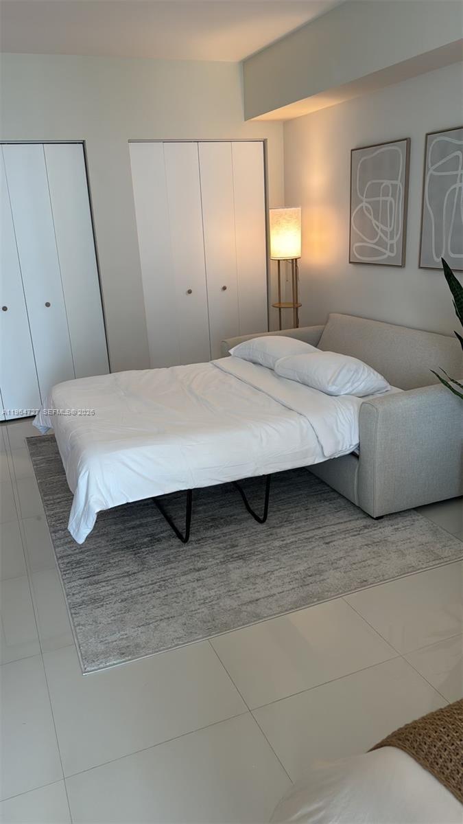 ICONBRICKELL CONDO NO 1 - Residential