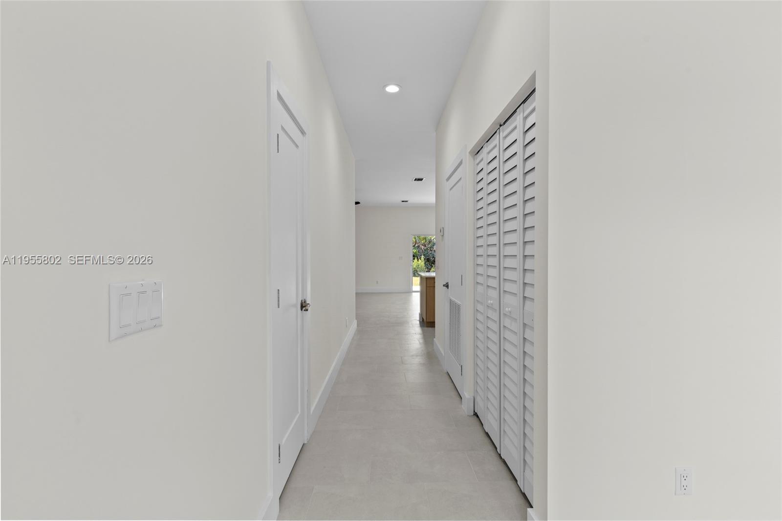 PORT ST LUCIE SECTION 33 - Residential