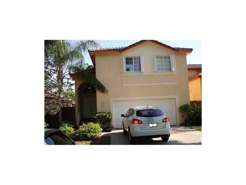 BEAUTIFUL AND BIG 2 STORY HOME 4 BEDROOMS & 2.5 BATHROOMS, ALL BEDROOMS UPSTAIRS, FORMAL DINING, FAMILY ROOM, ACCORDION SHUTTERS, CONVERTED GARAGE, NICE YARD, CLOSE TO SHOPPING CENTERS PARKS AND SCHOOLS.