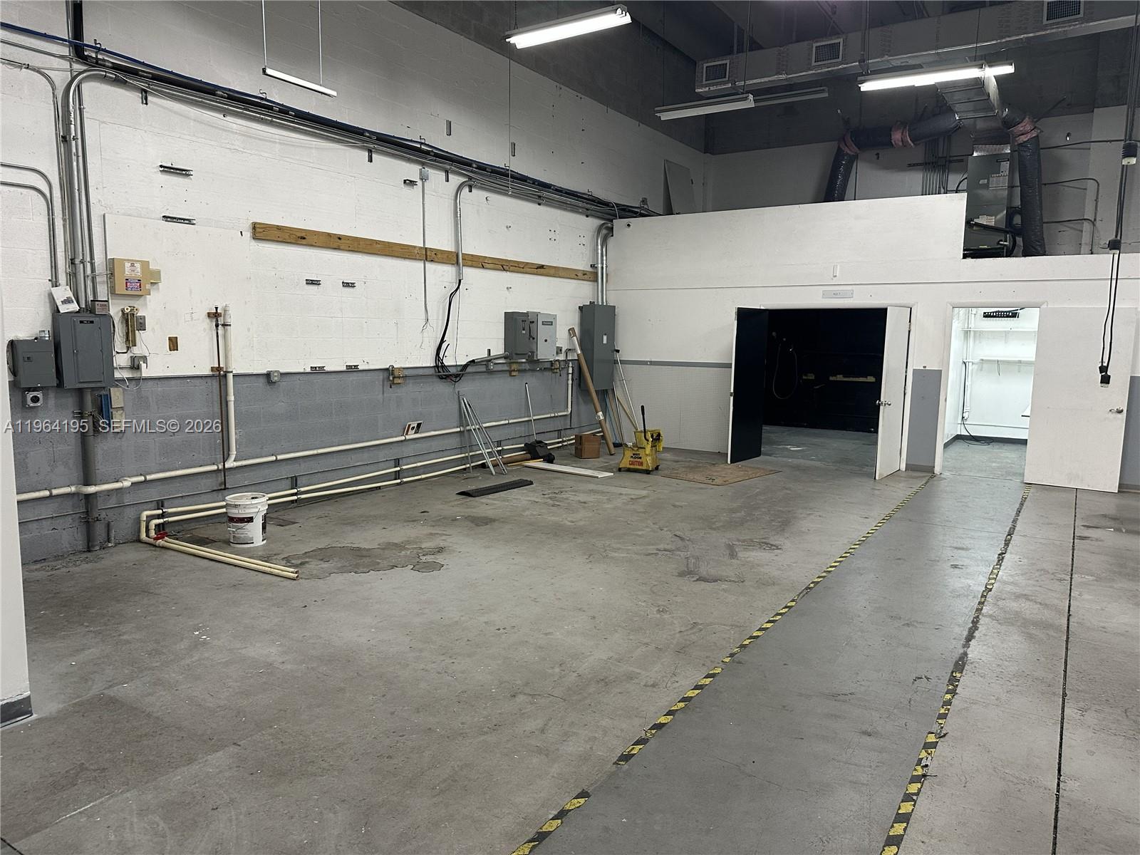 2330 NW 102nd Ave Bay 4