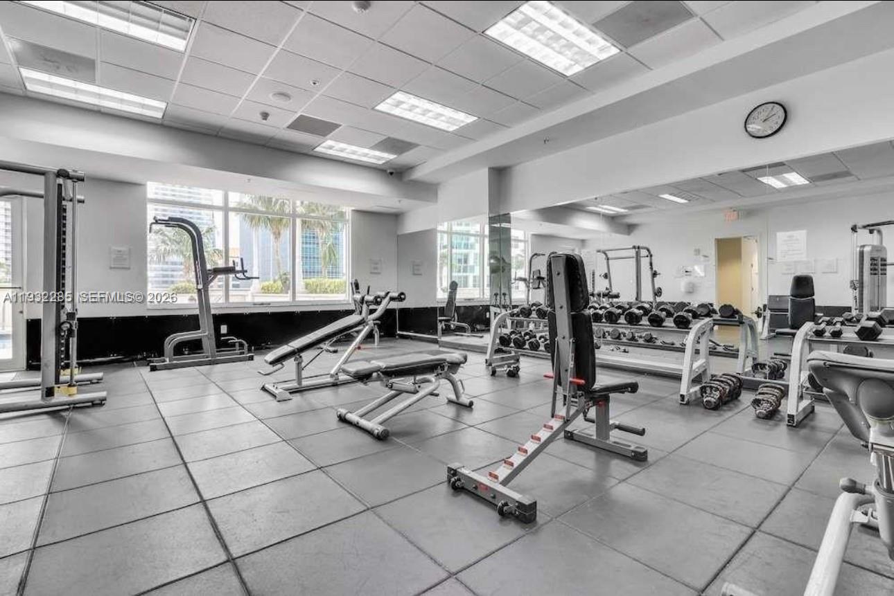 THE CLUB AT BRICKELL BAY - Residential