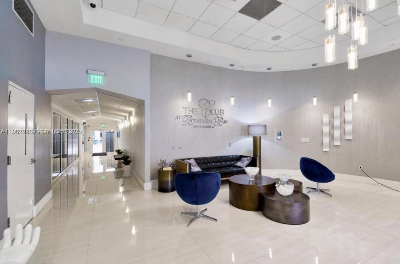 THE CLUB AT BRICKELL BAY - Residential