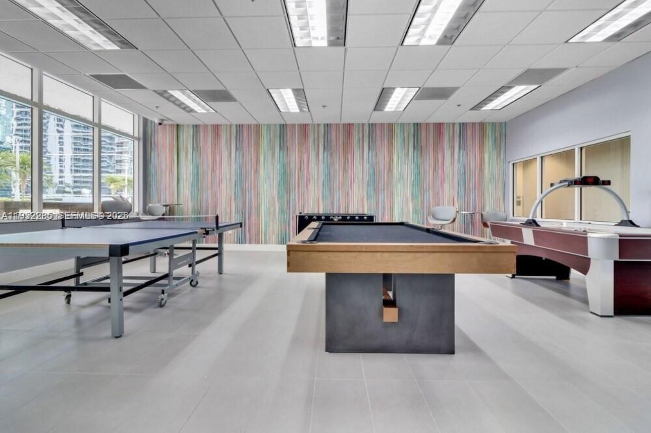 THE CLUB AT BRICKELL BAY - Residential