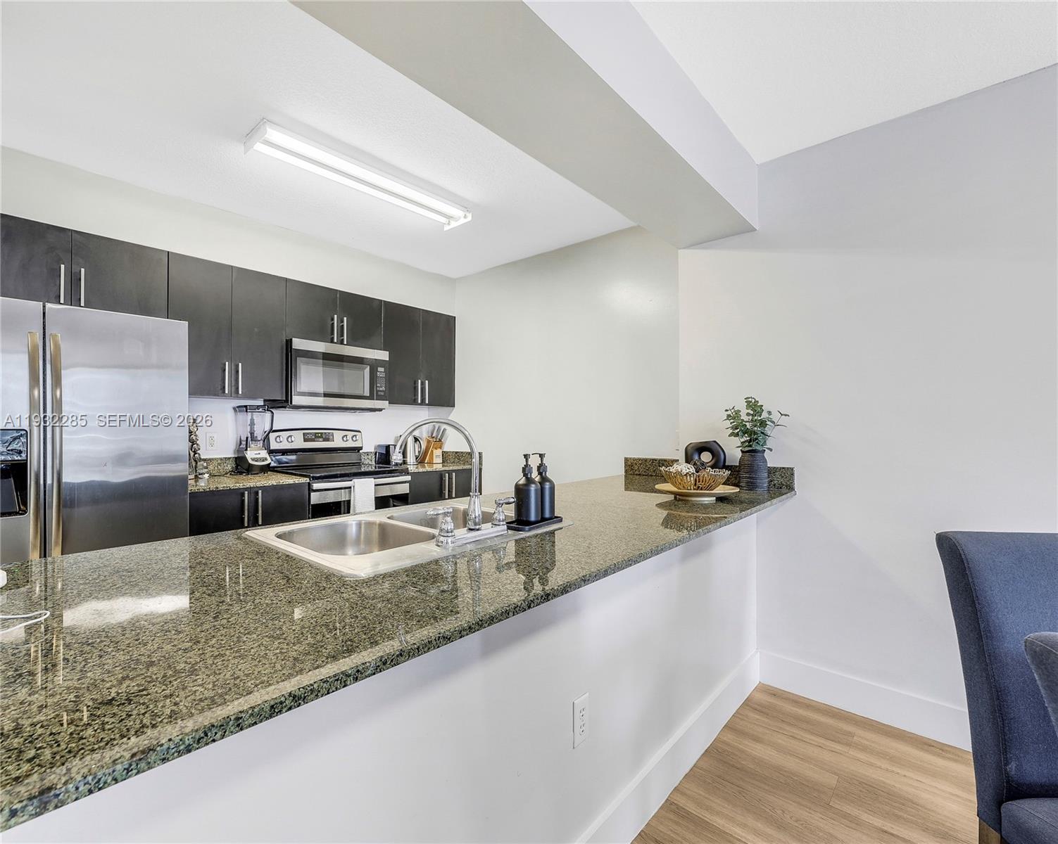 1200 Brickell Bay Dr 2903