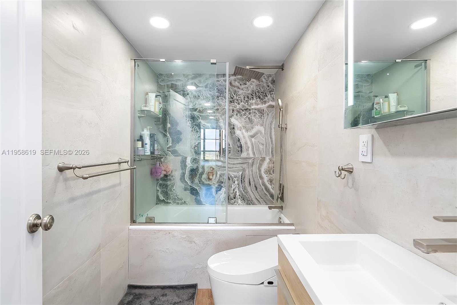 OLYMPUS CONDO - Residential