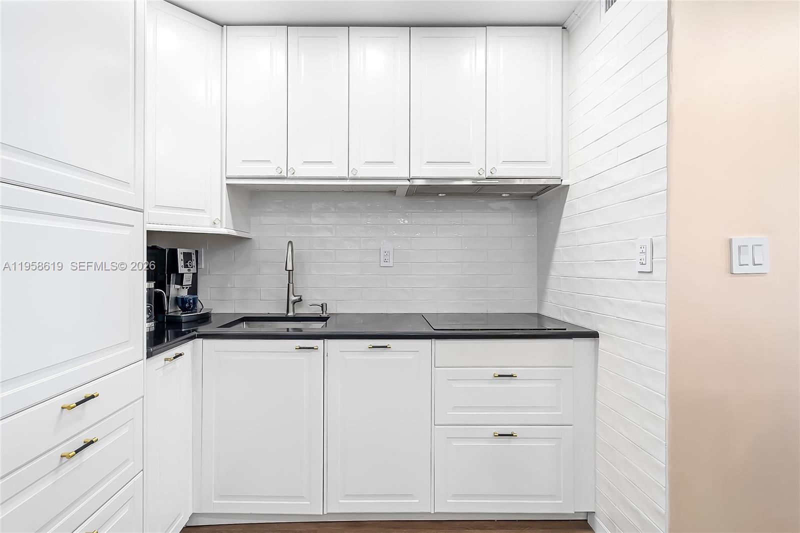 OLYMPUS CONDO - Residential