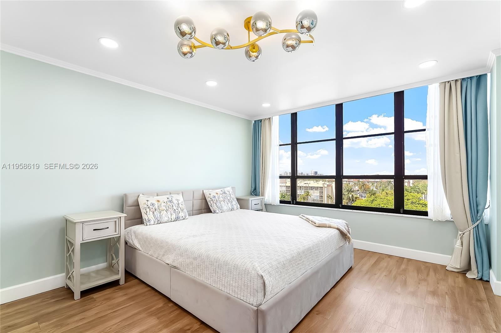 OLYMPUS CONDO - Residential