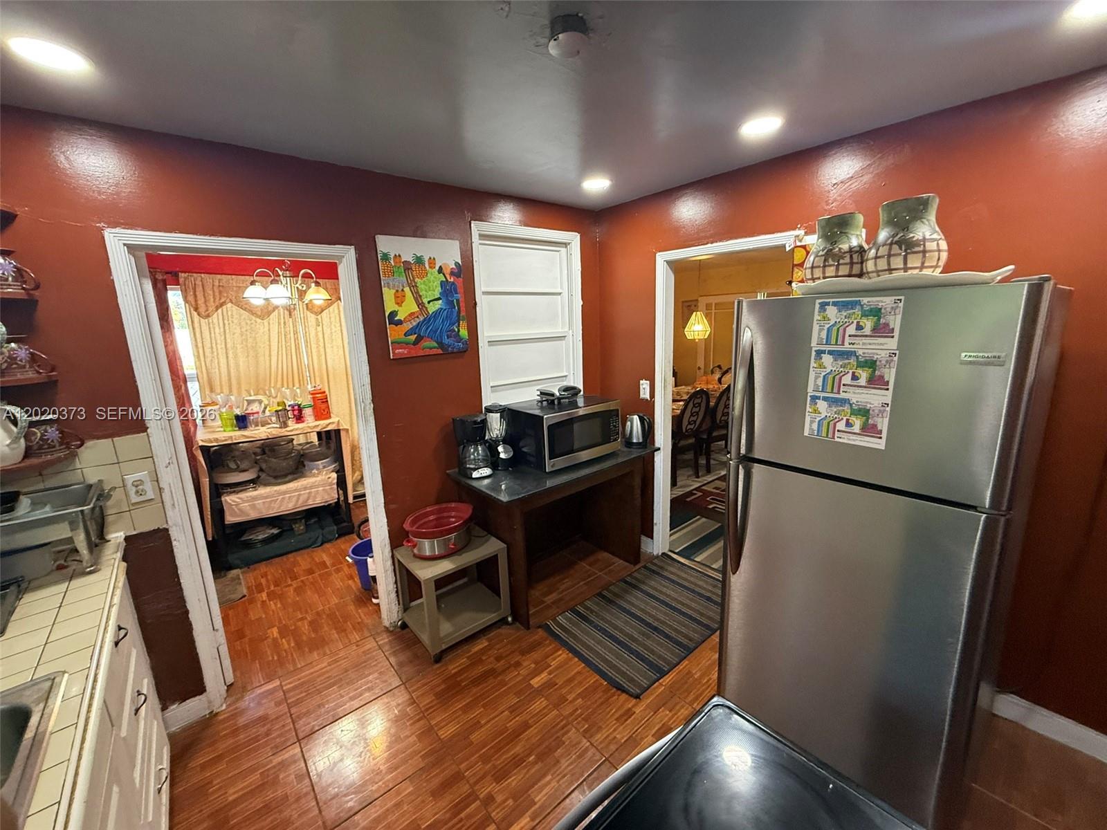 COLLEGE TRACT FIRST ADD - Residential