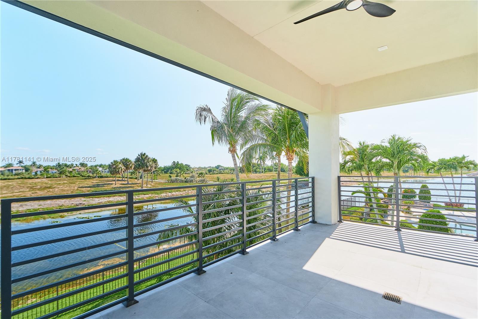 HERON BAY EAST - Residential