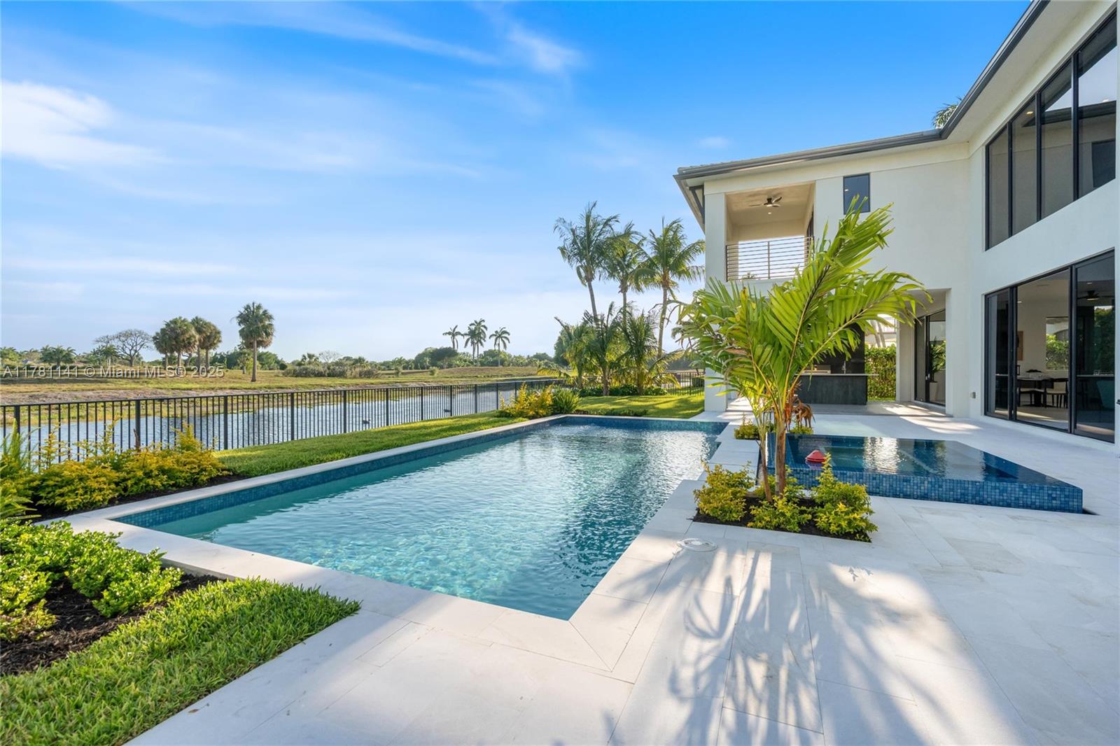 HERON BAY EAST - Residential