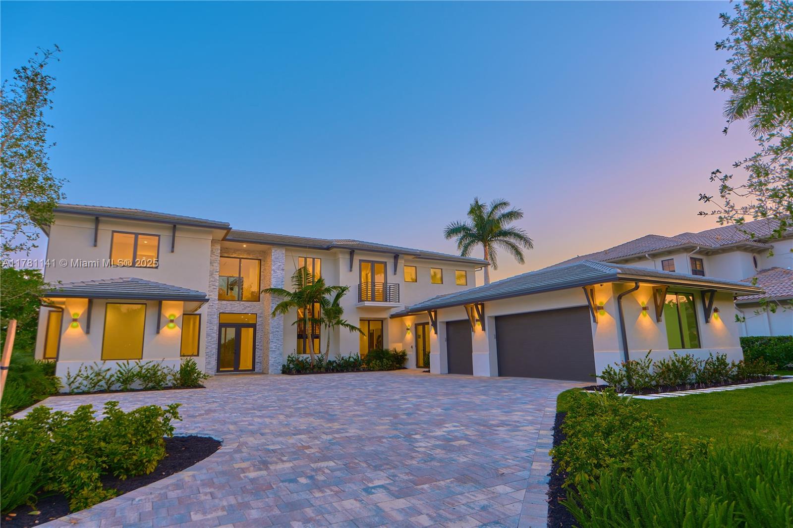 HERON BAY EAST - Residential