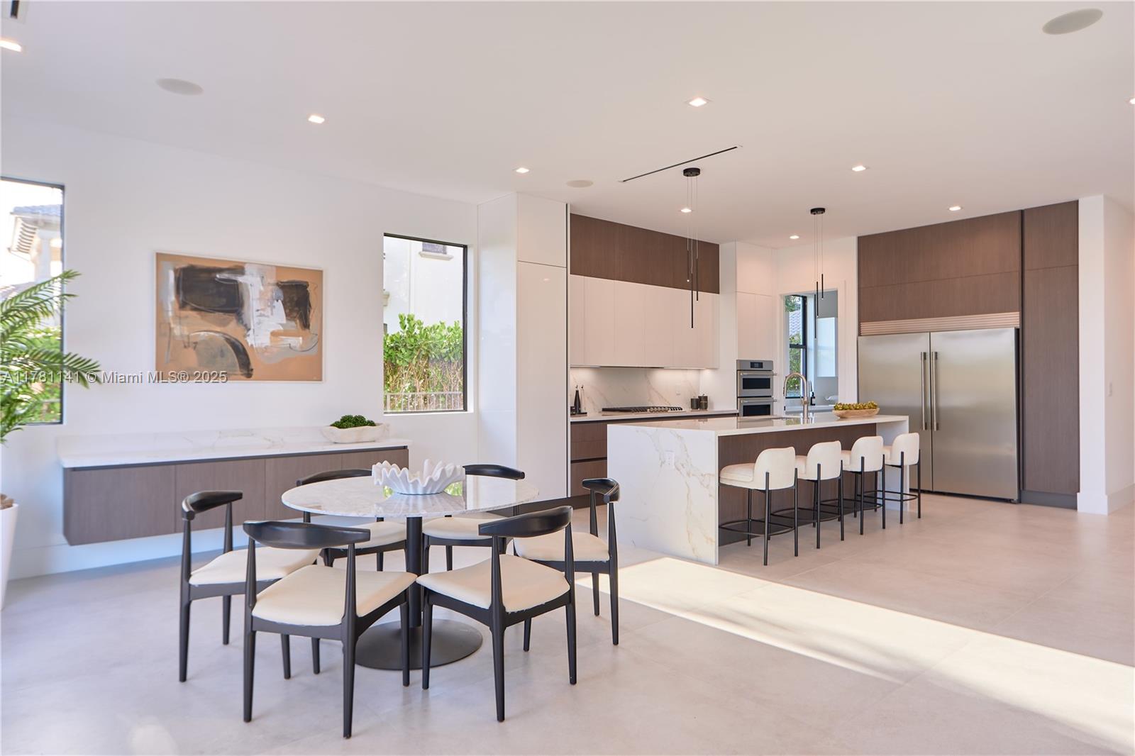 HERON BAY EAST - Residential