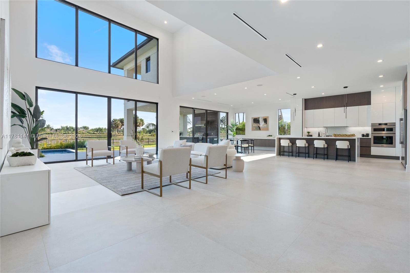 HERON BAY EAST - Residential