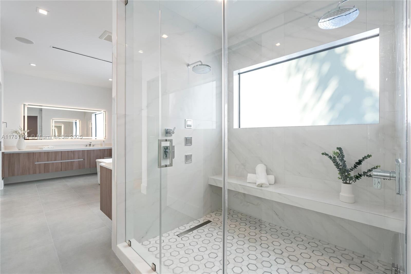 HERON BAY EAST - Residential