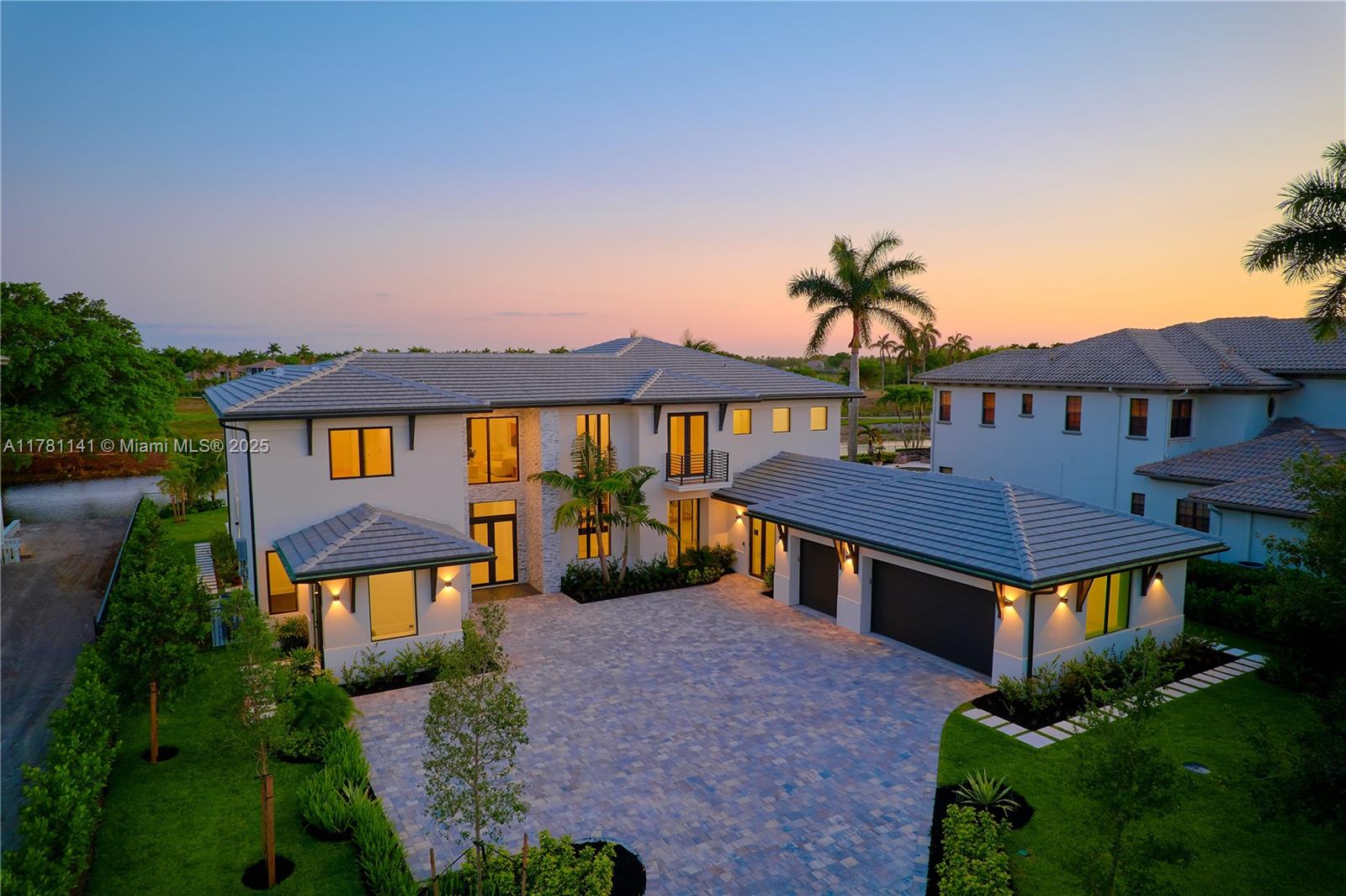 HERON BAY EAST - Residential