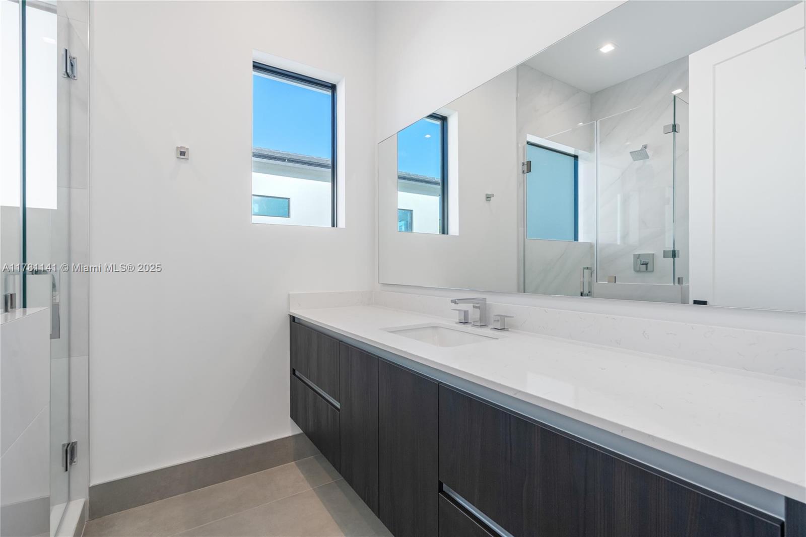 HERON BAY EAST - Residential