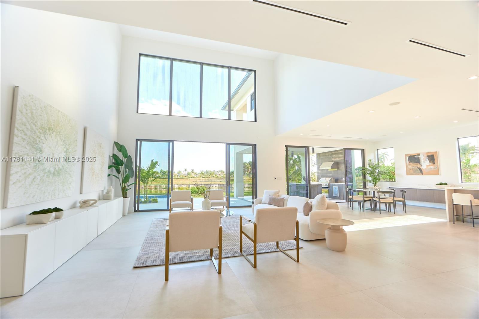 HERON BAY EAST - Residential