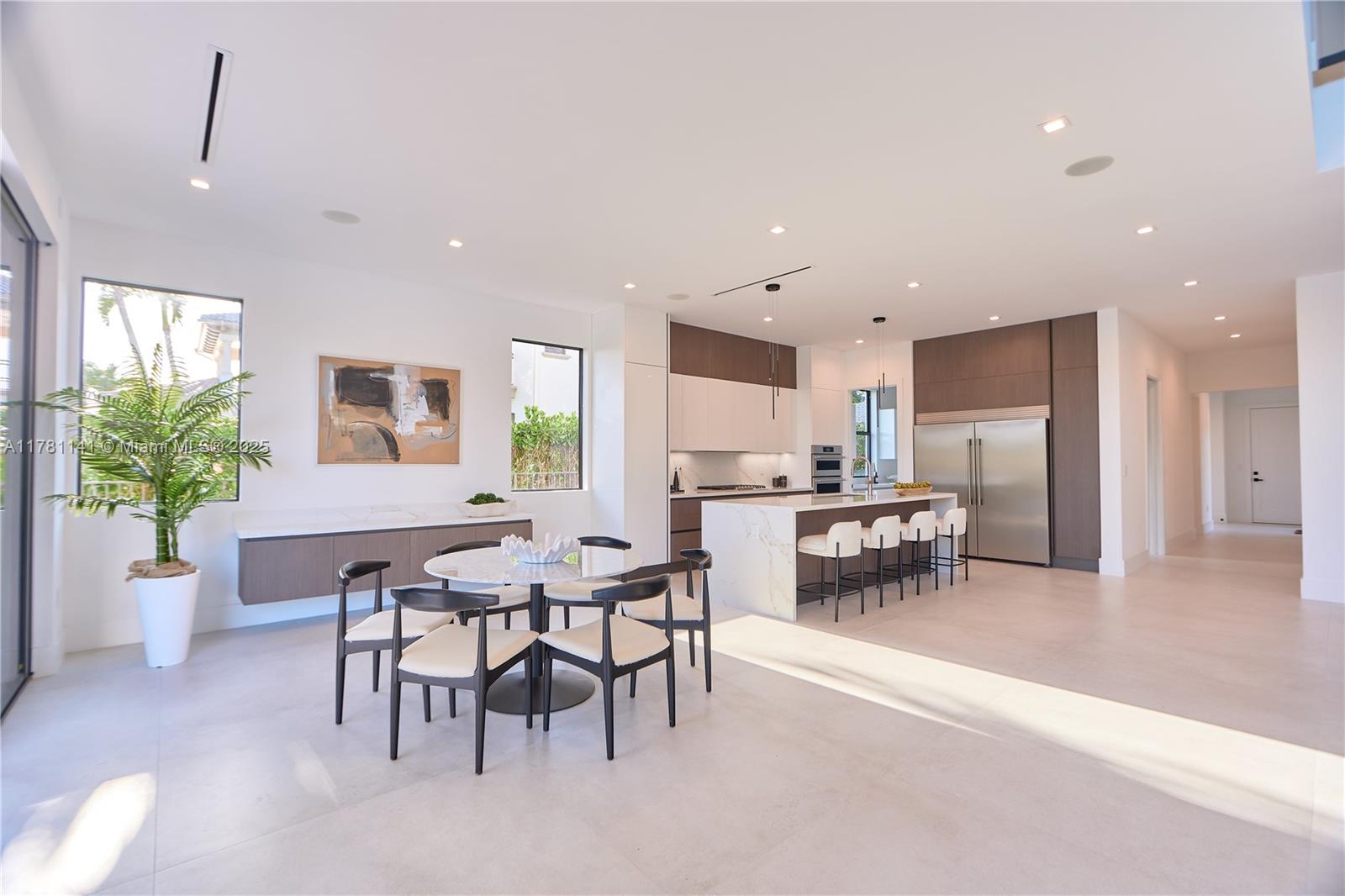 HERON BAY EAST - Residential