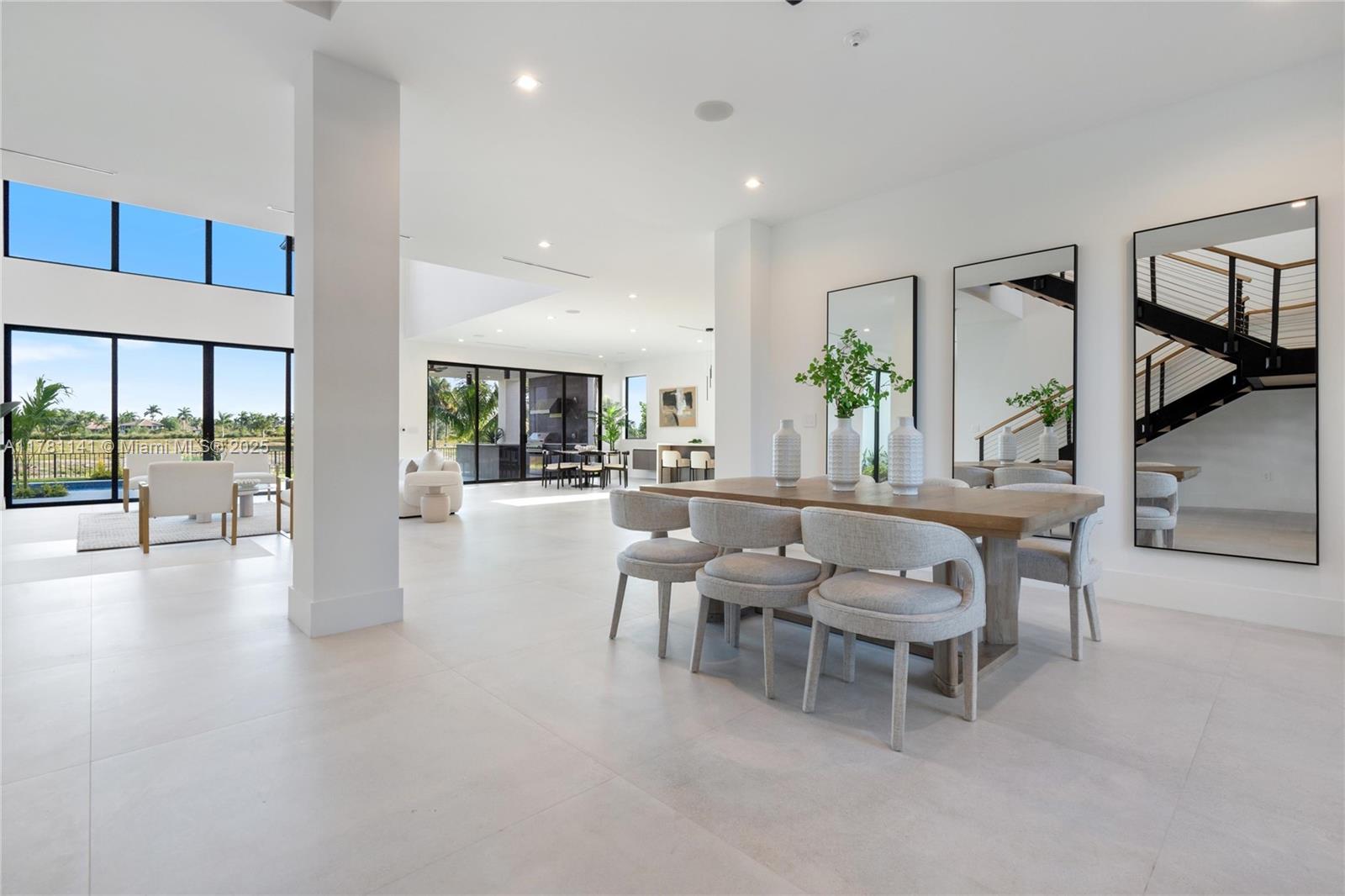 HERON BAY EAST - Residential