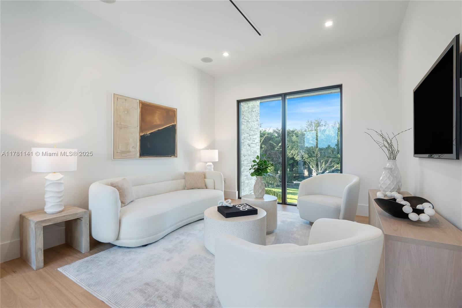 HERON BAY EAST - Residential