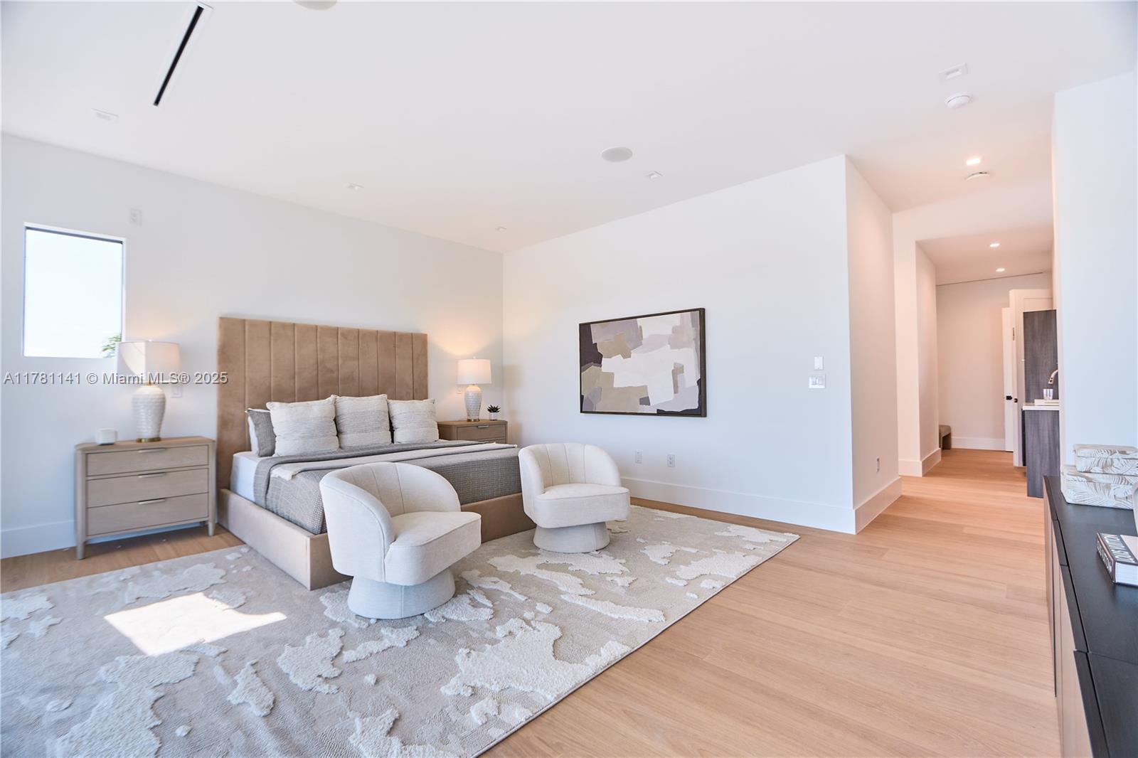 HERON BAY EAST - Residential