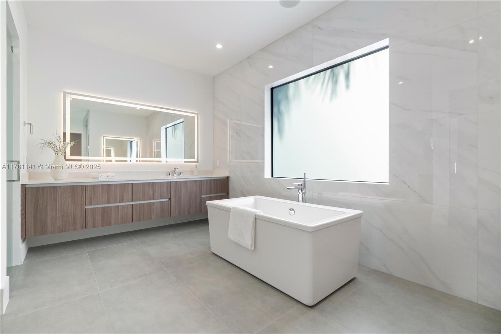 HERON BAY EAST - Residential