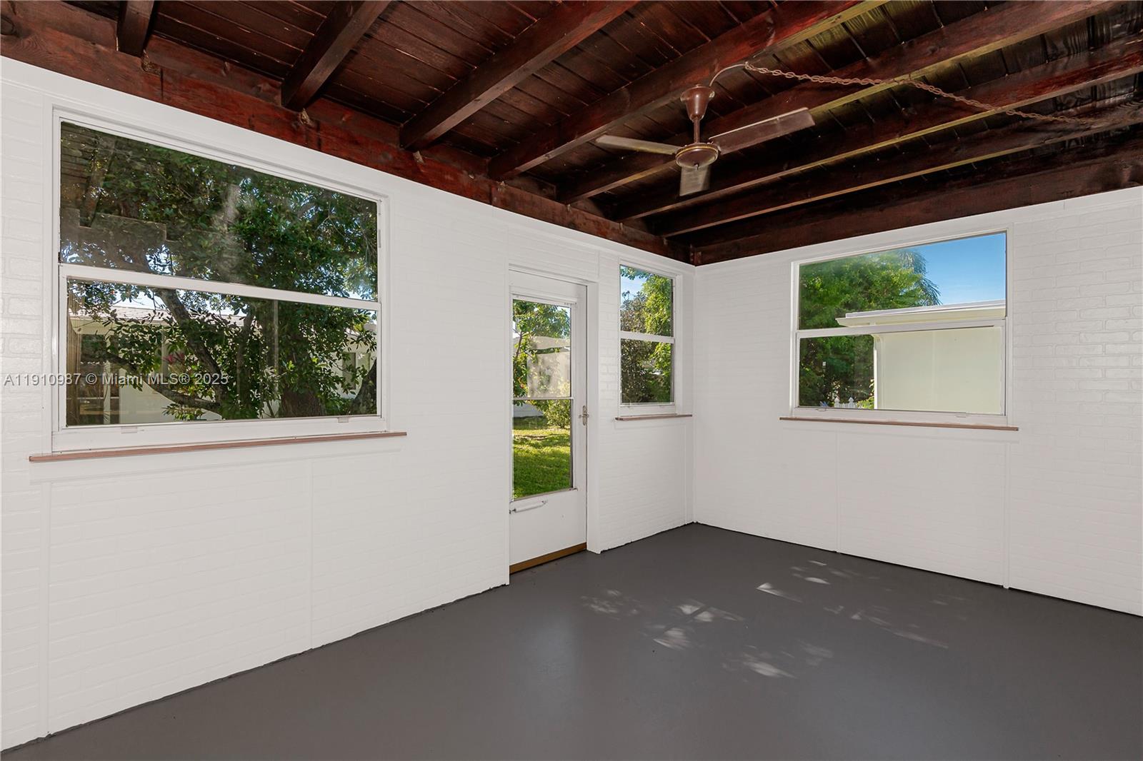 LEISUREVILLE SECOND SEC - Residential