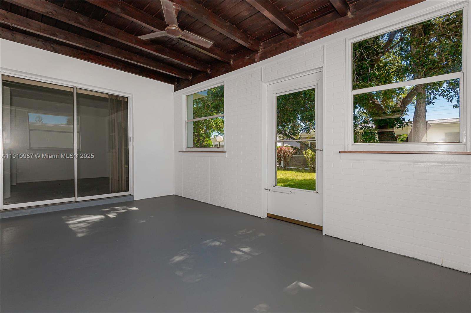 LEISUREVILLE SECOND SEC - Residential