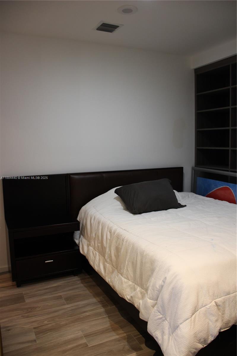 801 SMA RESIDENCES CONDO - Residential